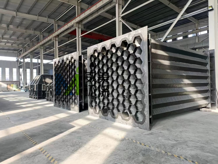 Square-assembled anode modules for wet electrostatic precipitators